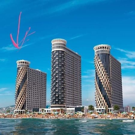 Orbi Sea Tower Block A Apartman Batumi Kültér fotó