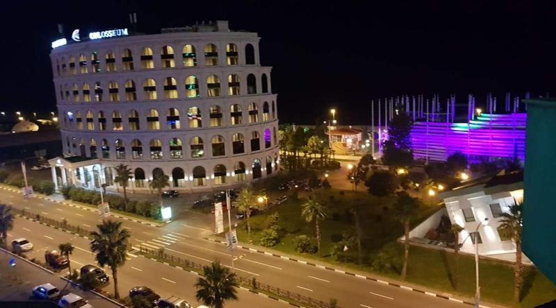 Orbi Sea Tower Block A Apartman Batumi Kültér fotó