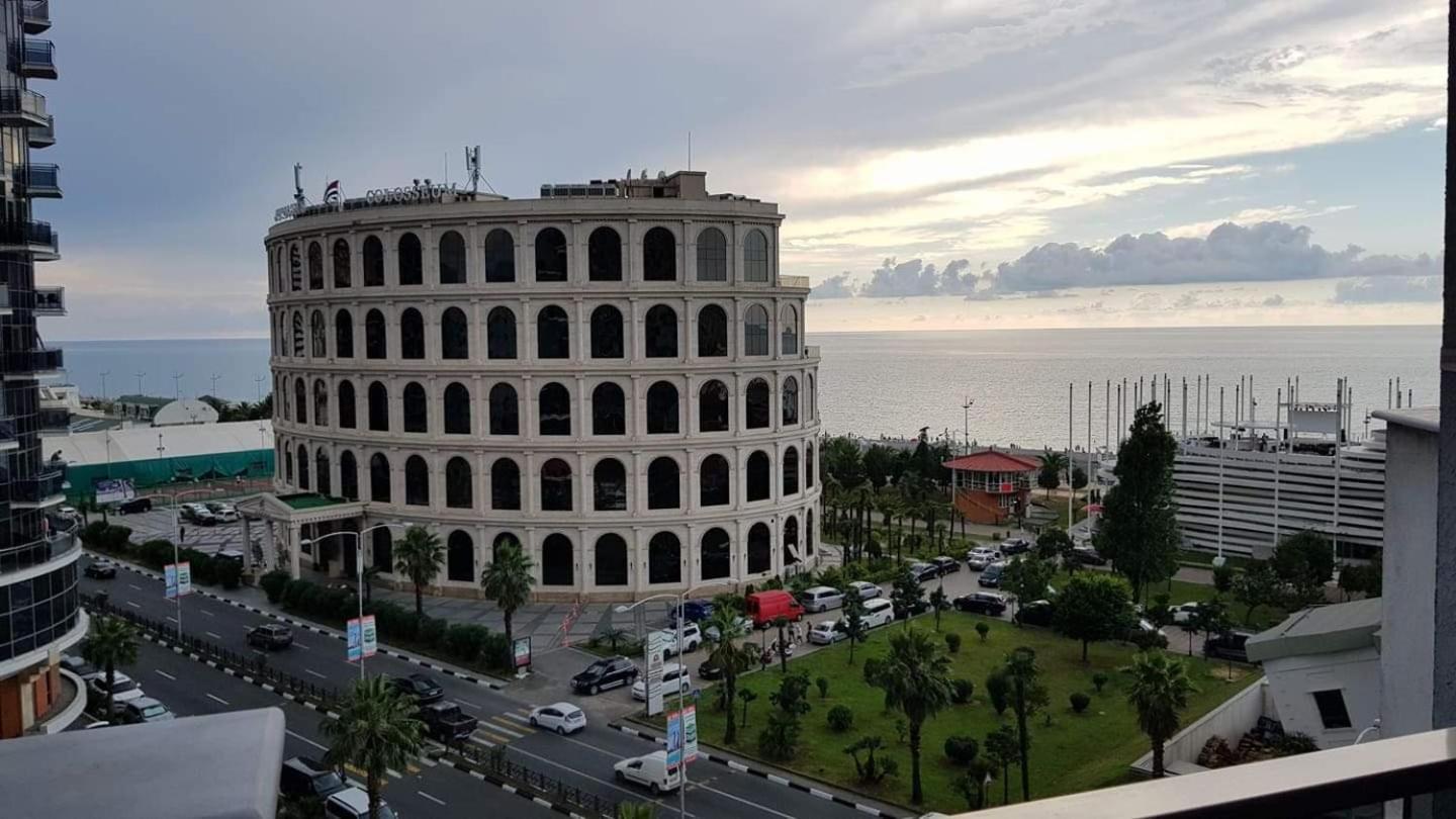 Orbi Sea Tower Block A Apartman Batumi Kültér fotó